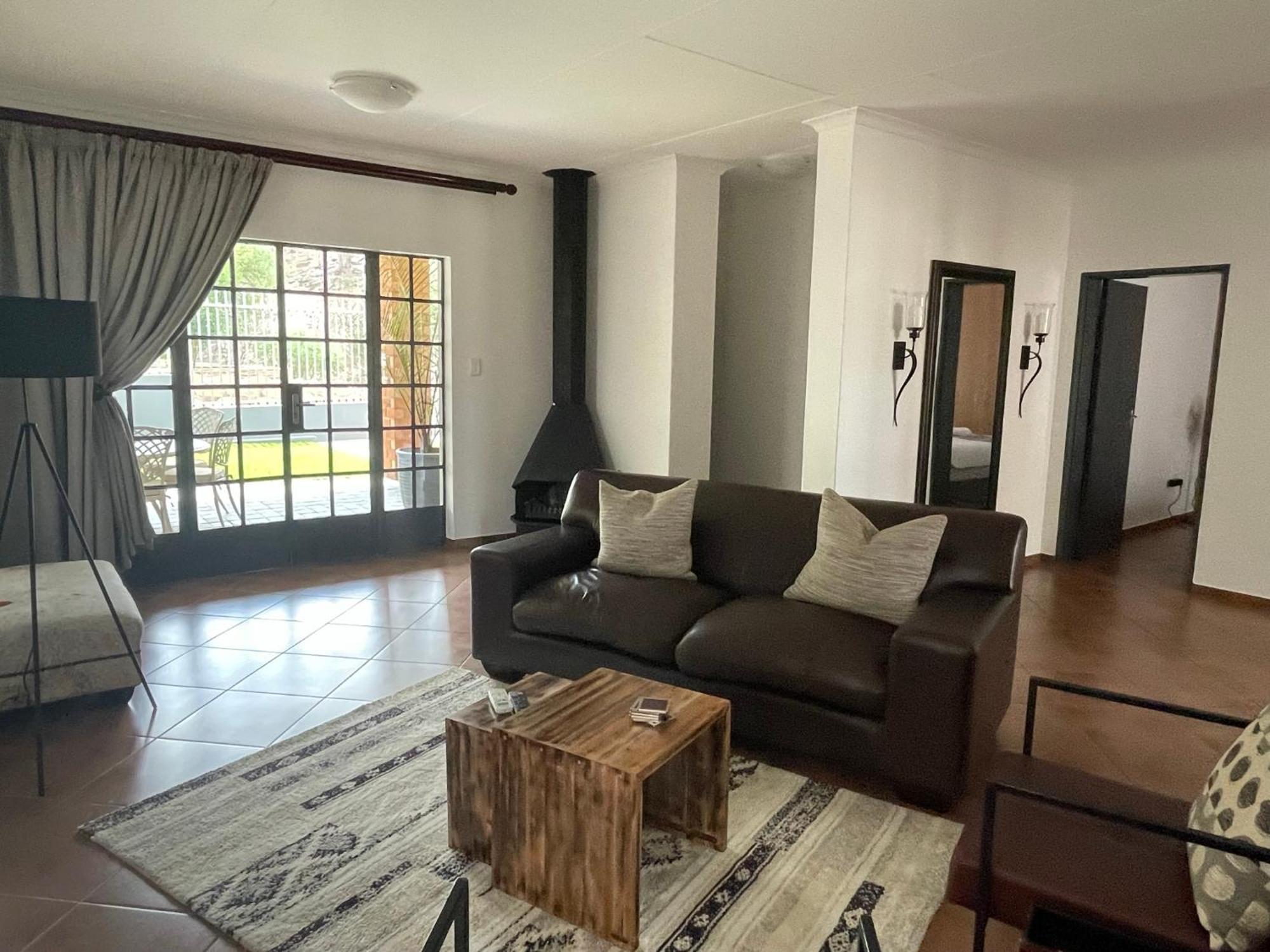 City Comfort Self Catering Windhoek Exterior photo